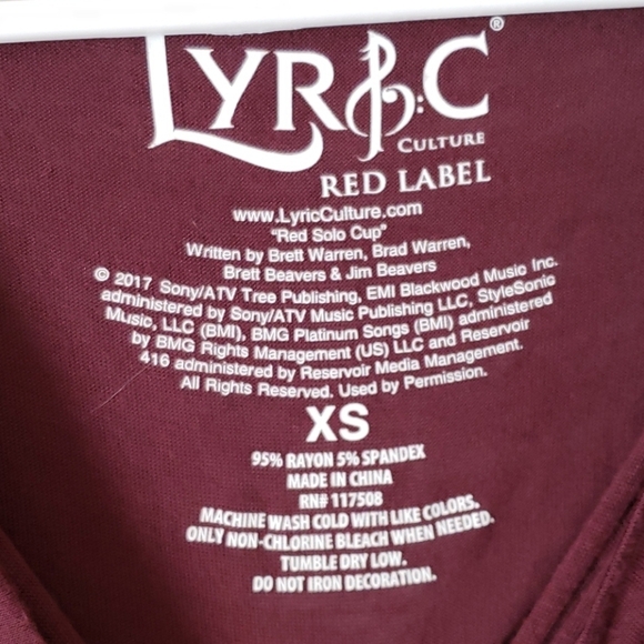 Lyric Culture Red Solo Cup T-Shirt size XS - Picture 4 of 7